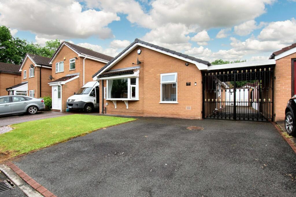 3 bedroom detached bungalow for sale in Coldstream Close, Warrington, WA2