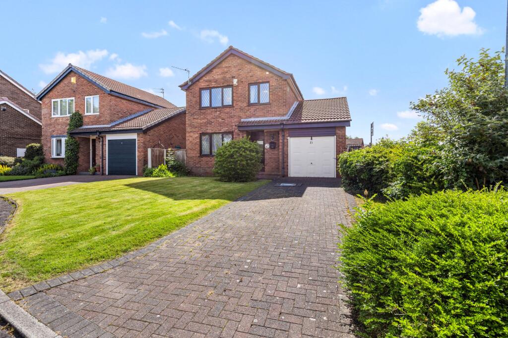 Main image of property: St. Andrews Close, Fearnhead, WA2
