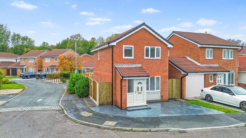 Main image of property: Lockerbie Close, Warrington, WA2