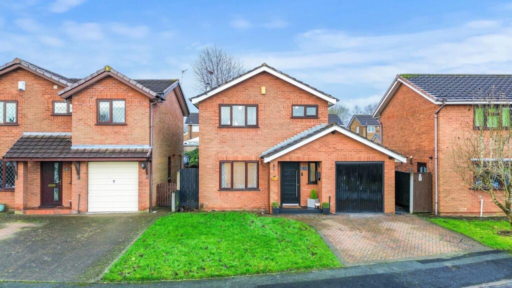 Main image of property: Dundee Close, Fearnhead, WA2