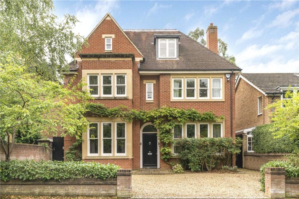 Main image of property: Charlbury Road, Oxford, Oxfordshire, OX2