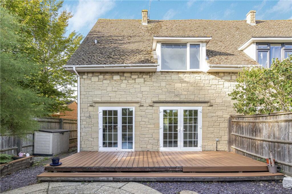 Main image of property: Faringdon Road, Southmoor, Abingdon, Oxfordshire, OX13