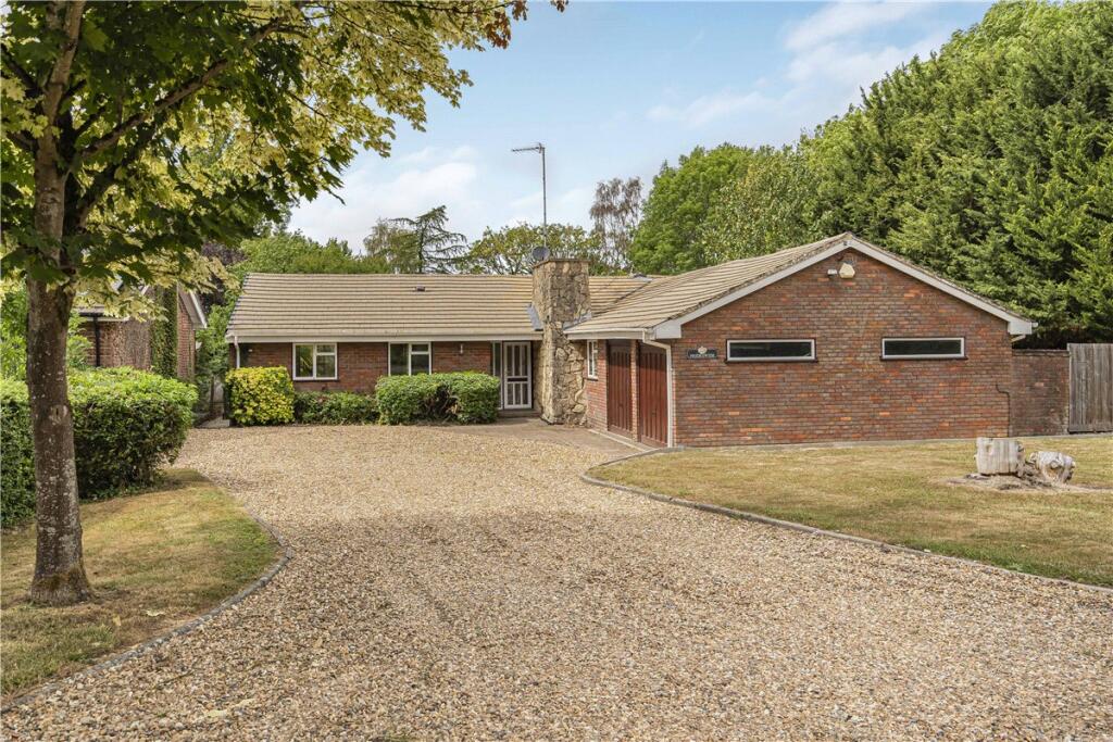 Main image of property: Nash Lee Lane, Wendover, Aylesbury, Buckinghamshire, HP22