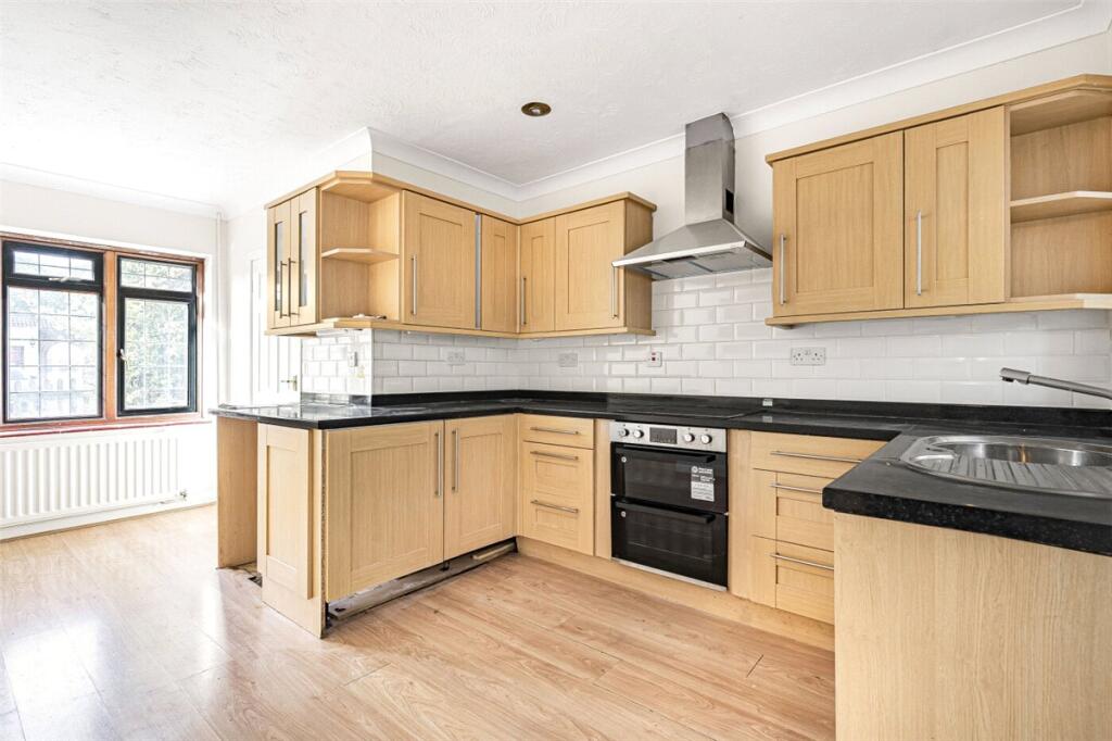 Main image of property: Hodgetts Lane, Burton Green, Kenilworth, Warwickshire, CV8