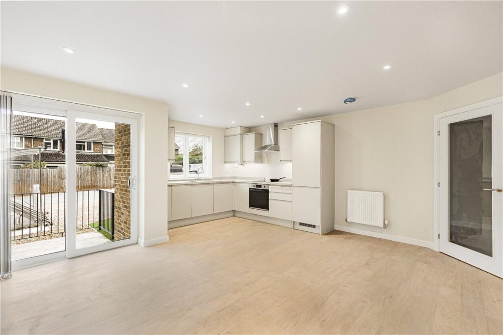 Main image of property: Drayton Road, Abingdon, Oxfordshire, OX14