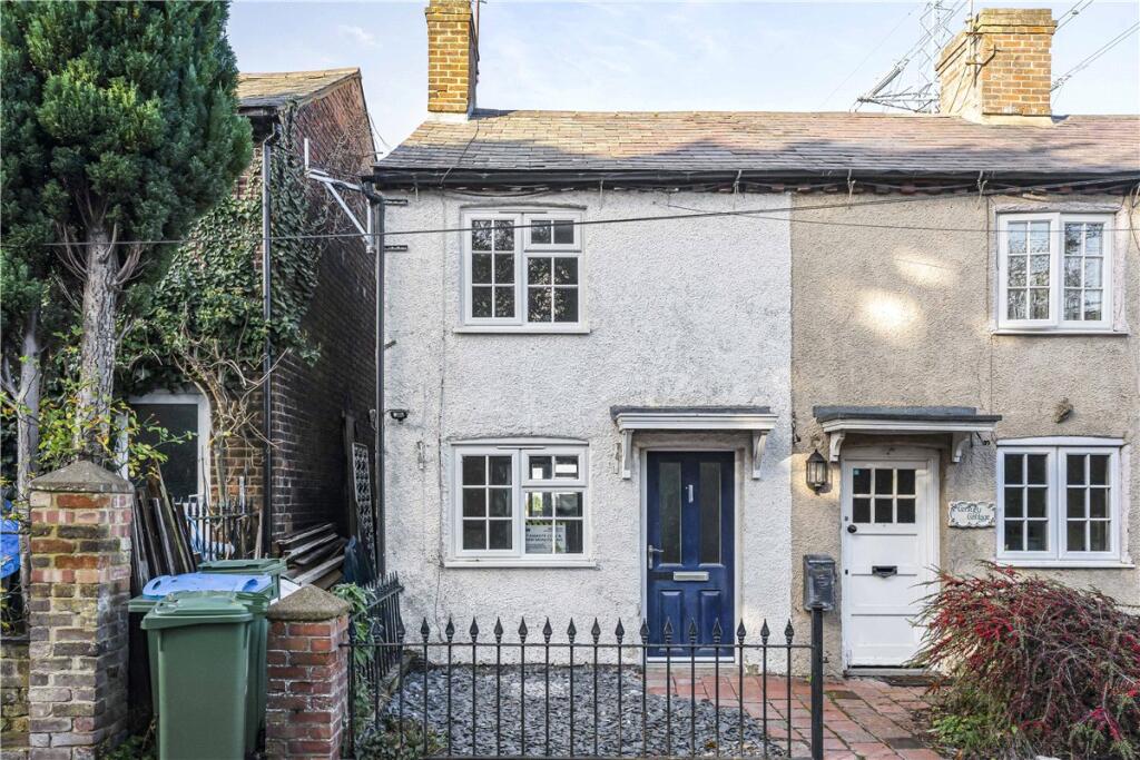 Main image of property: Ellesborough Road, Wendover, Aylesbury, Buckinghamshire, HP22