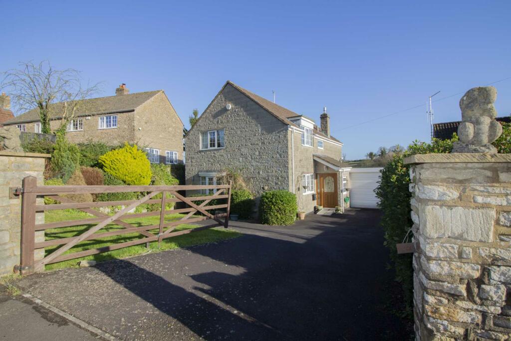 4 bedroom detached house for sale in High Street, Buckland Dinham, BA11