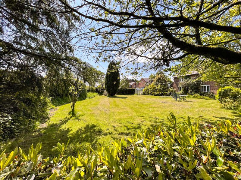 3 bedroom detached house for sale in The Cottage, Holmes Chapel, CW4