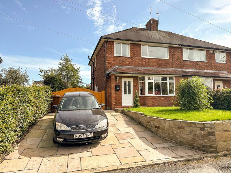 3 bedroom semidetached house for sale in Howey Hill, Congleton, CW12