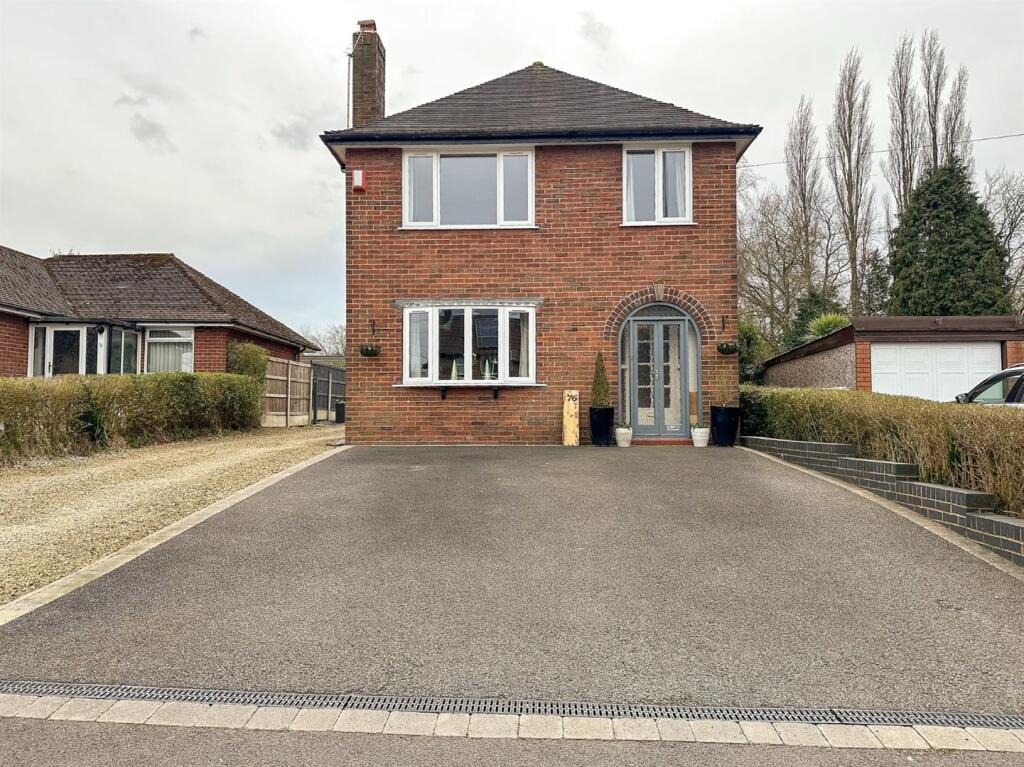 Main image of property: Edinburgh Road, Congleton