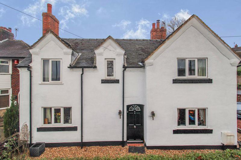 3 bedroom detached house for sale in Ladderedge, Leek, Staffordshire, ST13