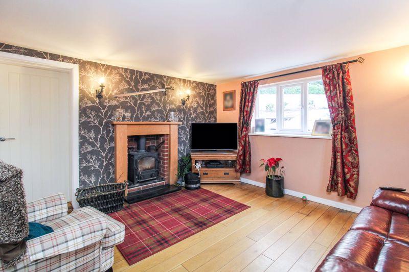 3 bedroom detached house for sale in Ladderedge, Leek, Staffordshire, ST13