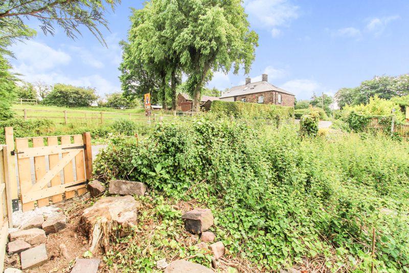 3 bedroom detached house for sale in Meadow Avenue, Wetley Rocks