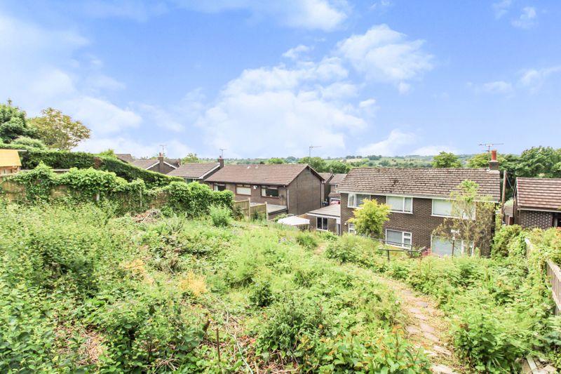 3 bedroom detached house for sale in Meadow Avenue, Wetley Rocks