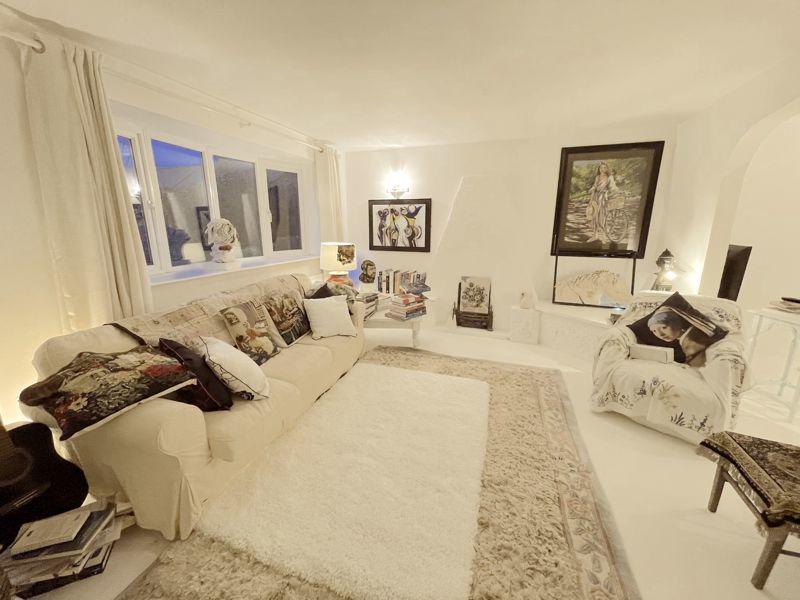 4 bedroom detached house for sale in Narrow Lane, Denstone, Uttoxeter, ST14