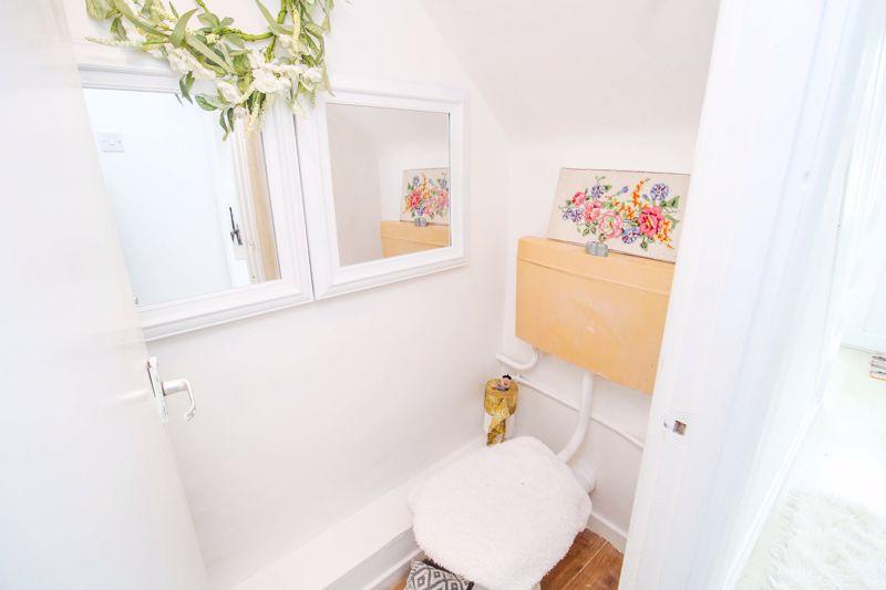 4 bedroom detached house for sale in Narrow Lane, Denstone, Uttoxeter, ST14