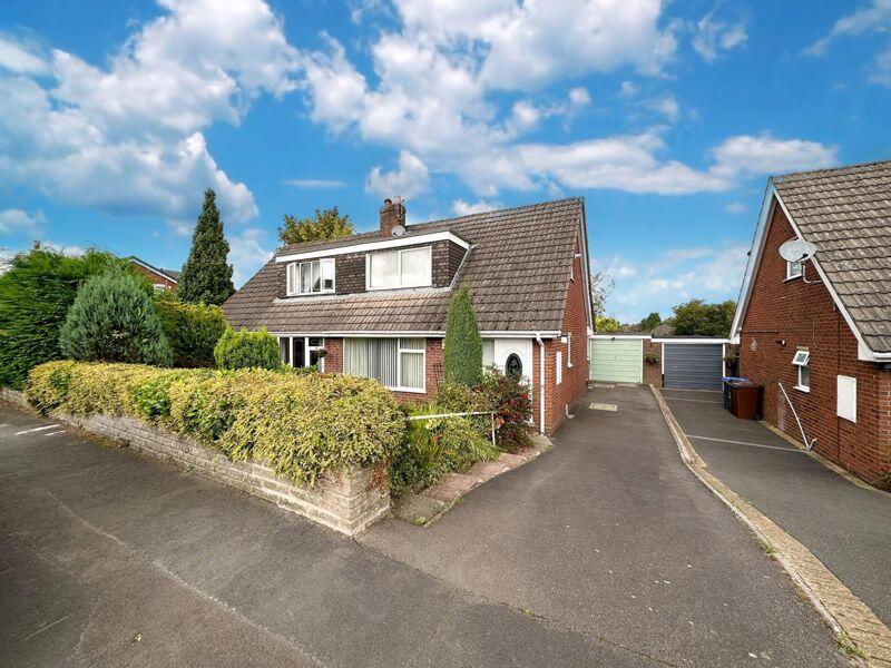 3 bedroom semidetached house for sale in Nicholas Grove, Leek