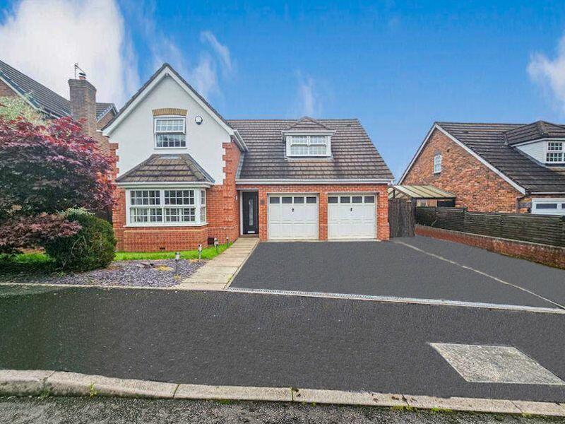 5 bedroom detached house for sale in Vale View, Cheddleton, Staffordshire, ST13 , ST13