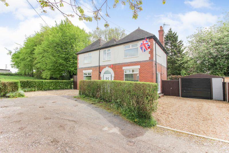 4 bedroom detached house for sale in Light Oaks Avenue, Light Oaks, ST2