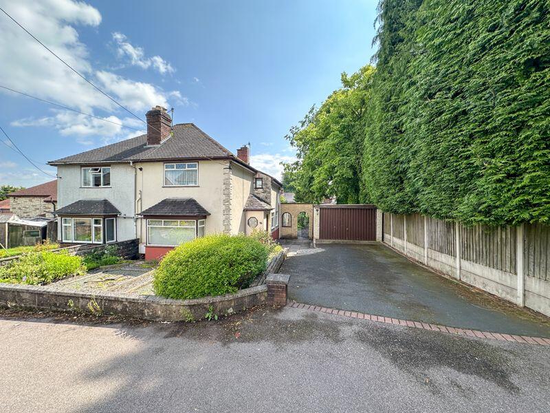 3 bedroom semidetached house for sale in Hillside Road, Cheddleton