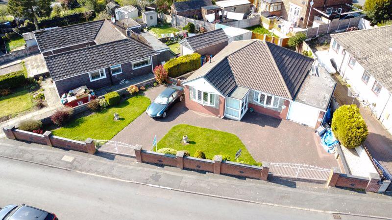 Main image of property: Midhurst Close, Packmoor, Stoke-On-Trent, ST7 