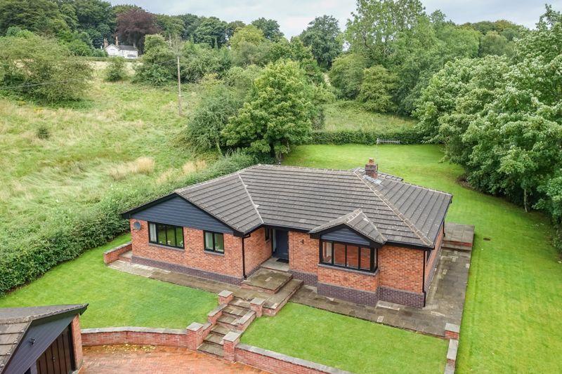 3 bedroom detached bungalow for sale in Stoney Lane, Endon