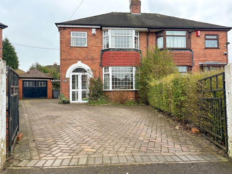 3 bedroom detached house for sale in Gordon Crescent, Sneyd Green ST1 6BU, ST1
