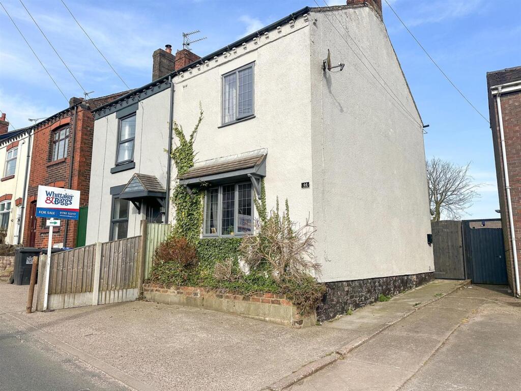 2 bedroom semi-detached house