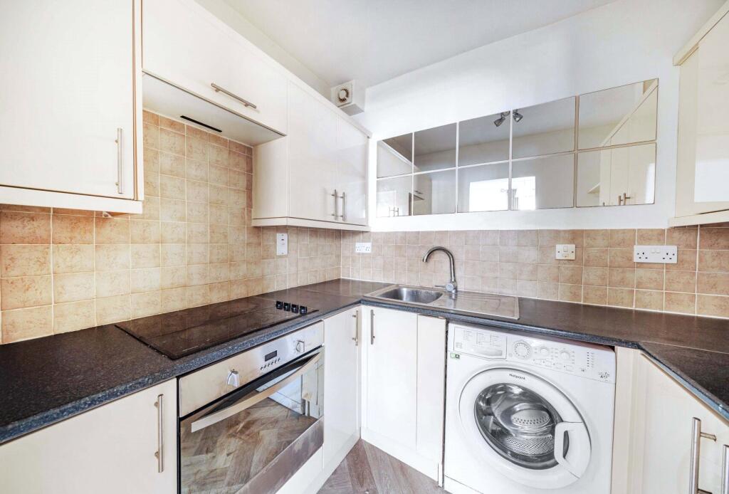 Main image of property: Flat 1 Playhouse Court, Bath Road, CHELTENHAM, Gloucestershire, GL53