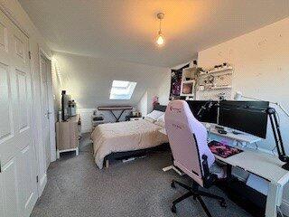 Main image of property: Loft Room Jubilee Road, Knowle, Bristol, Somerset, BS4