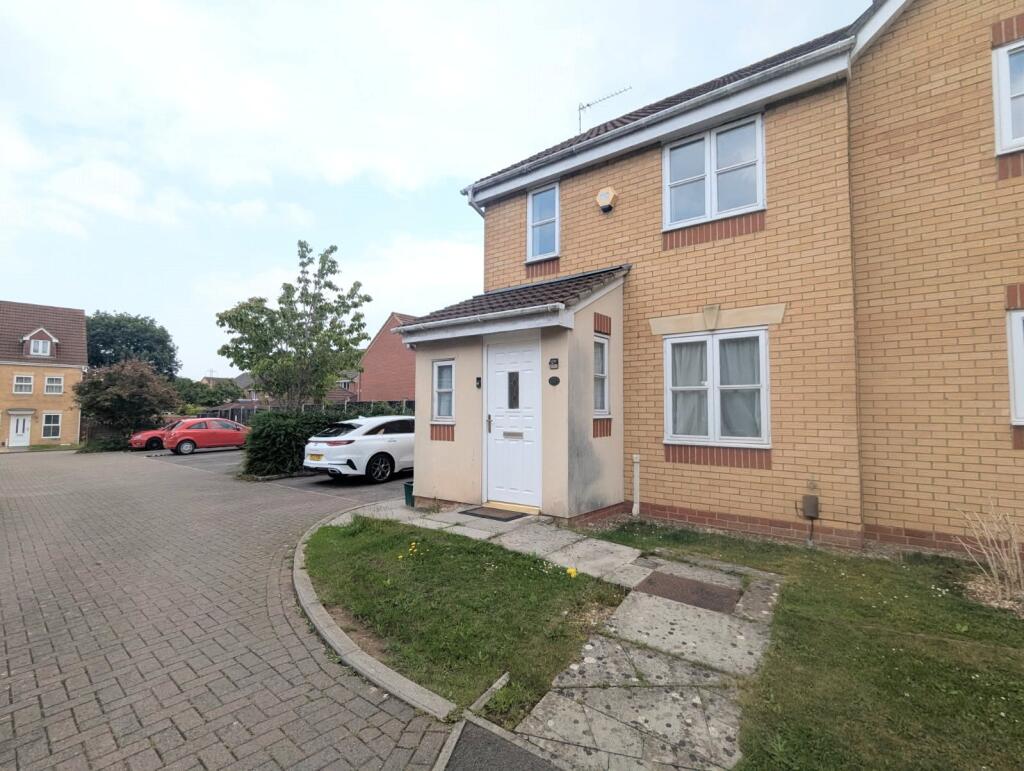 Main image of property: Hallen Close, Emersons Green, Bristol, Gloucestershire, BS16