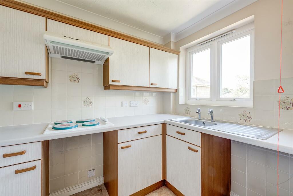 1 bedroom retirement property for sale in Manchester Road, Crosspool