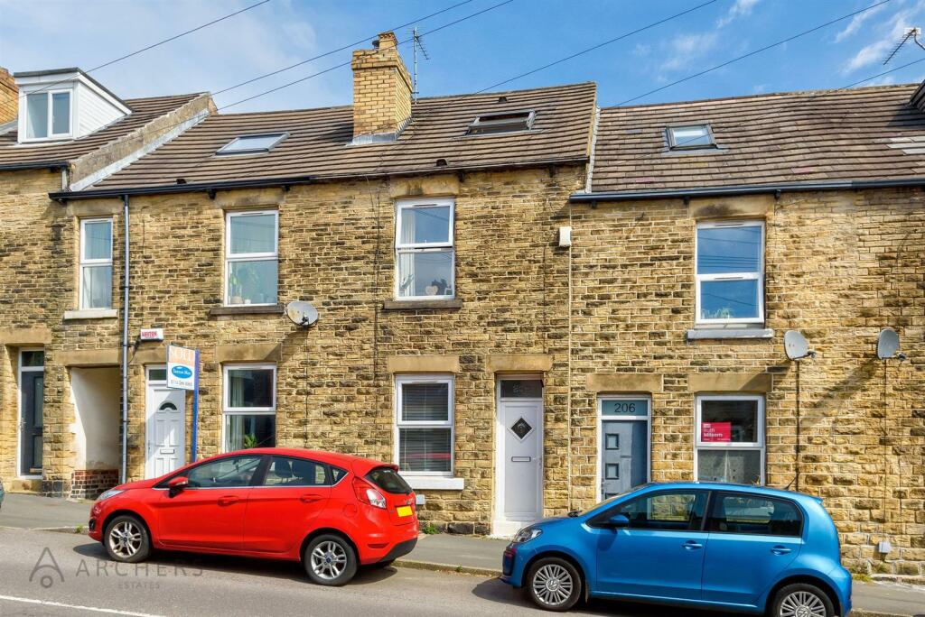 3 bedroom terraced house for sale in Lydgate Lane, Crosspool, Sheffield
