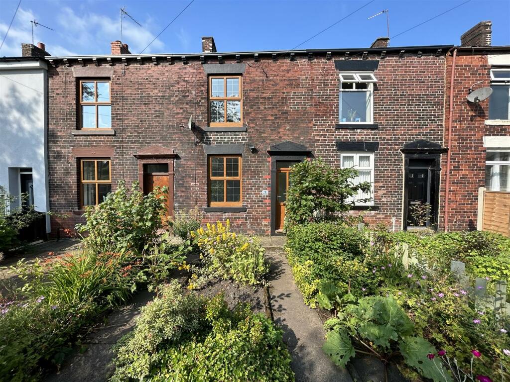 Main image of property: Phoenix Street, Springhead, Oldham