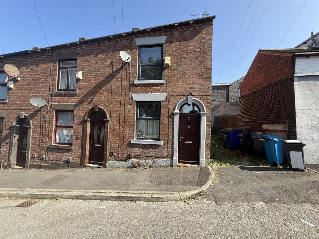 Main image of property: Cornhill Street, Watersheddings, Oldham