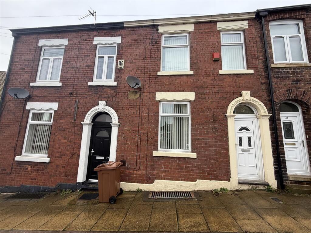 Main image of property: West Street, Lees, Oldham