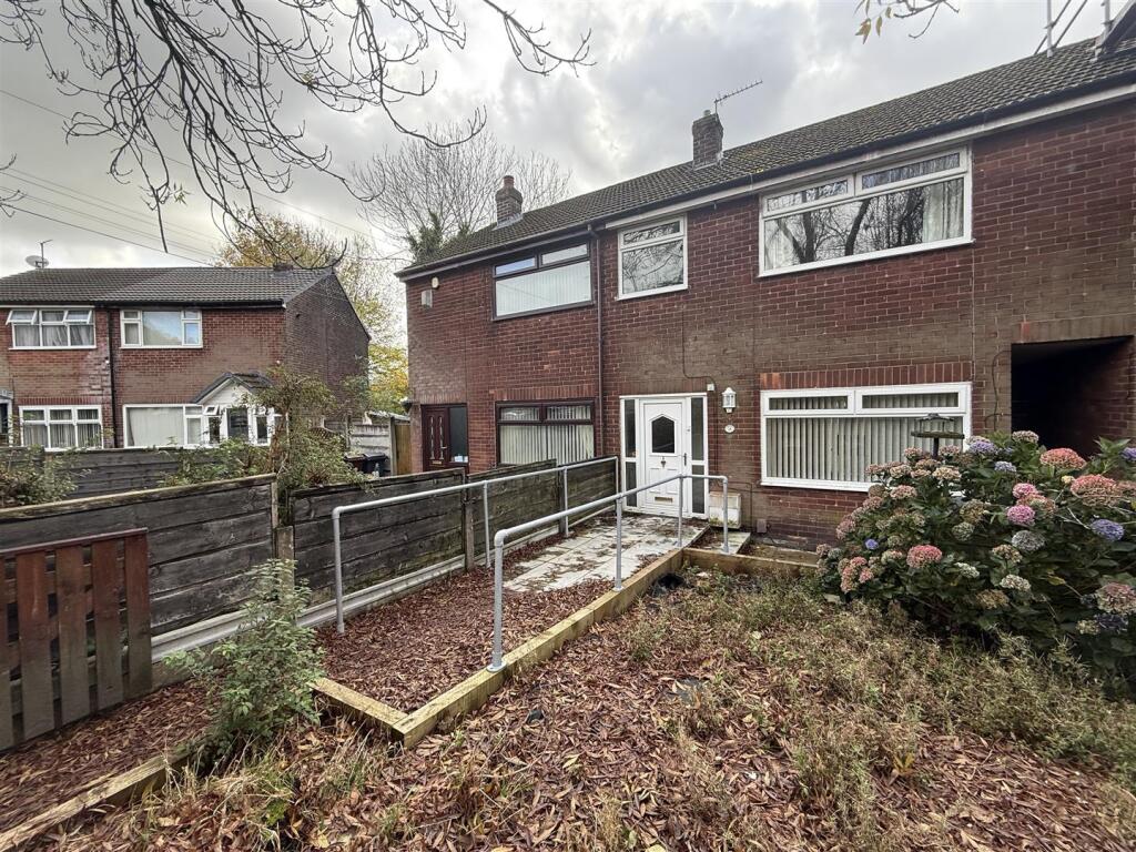 Main image of property: Worsley Street, Glodwick, Oldham