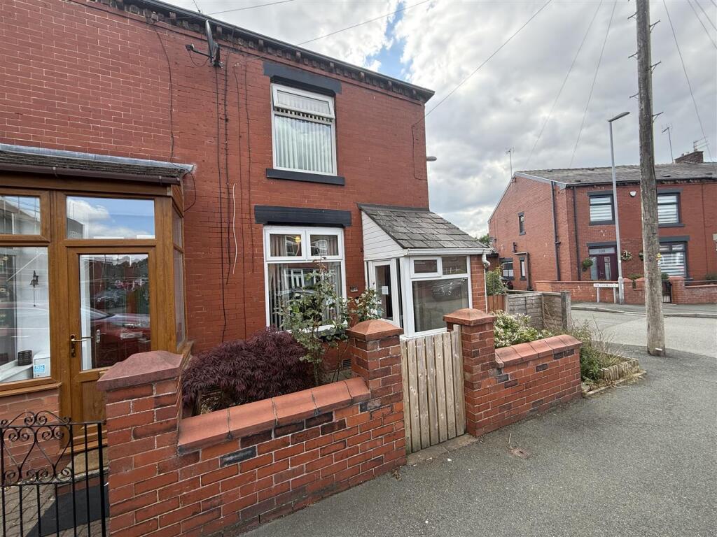 Main image of property: Spring Lane, Lees, Oldham