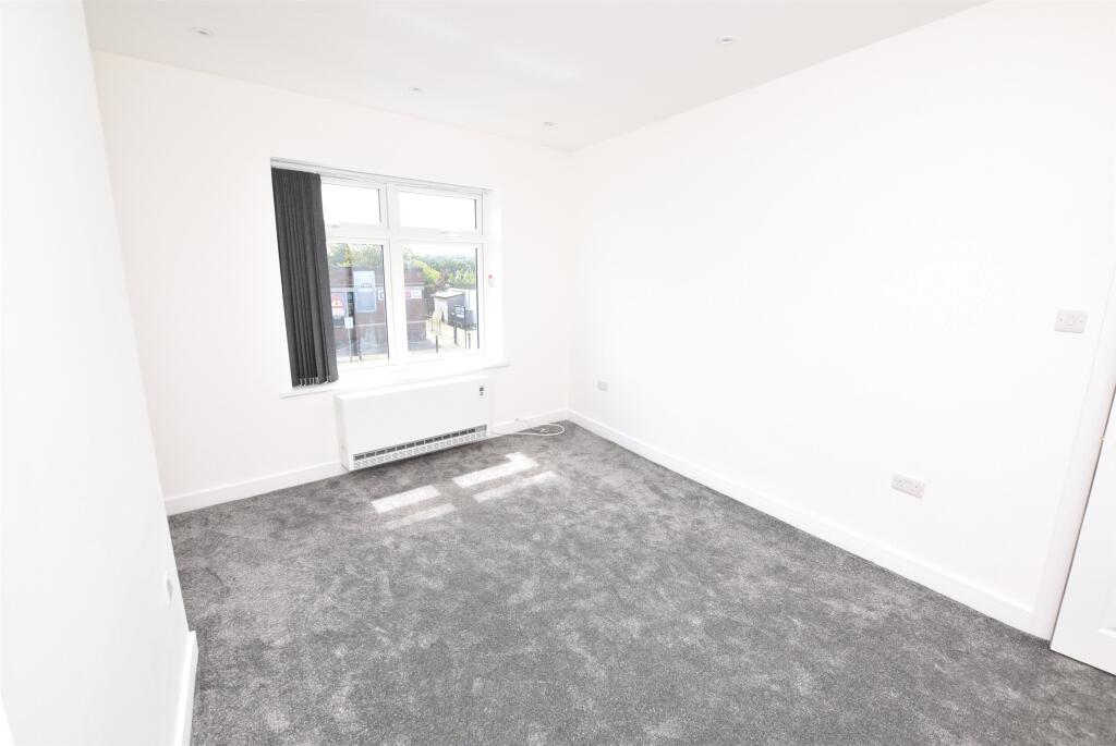 Main image of property: London Road, Romford, RM7