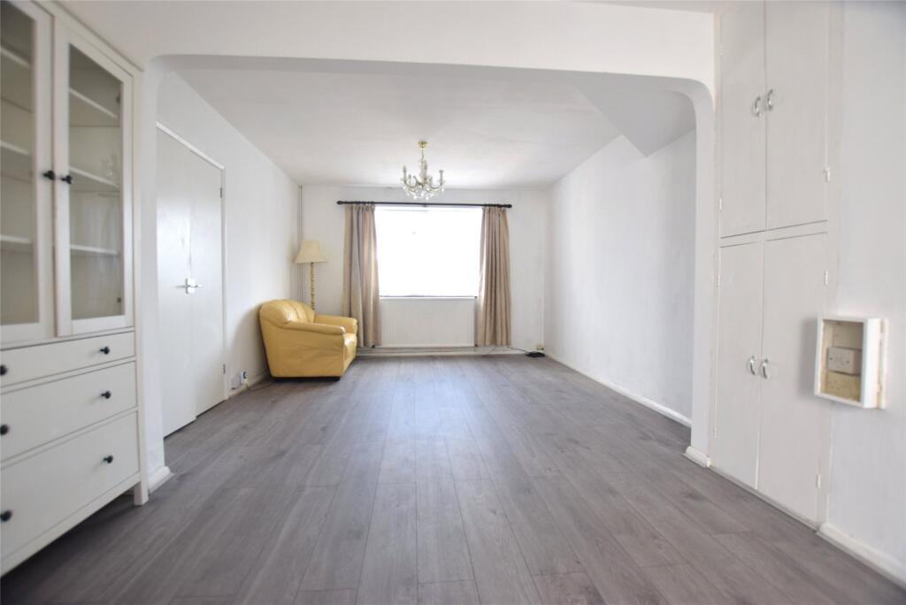 Main image of property: Lennard Road, Dunton Green, Sevenoaks, Kent, TN13