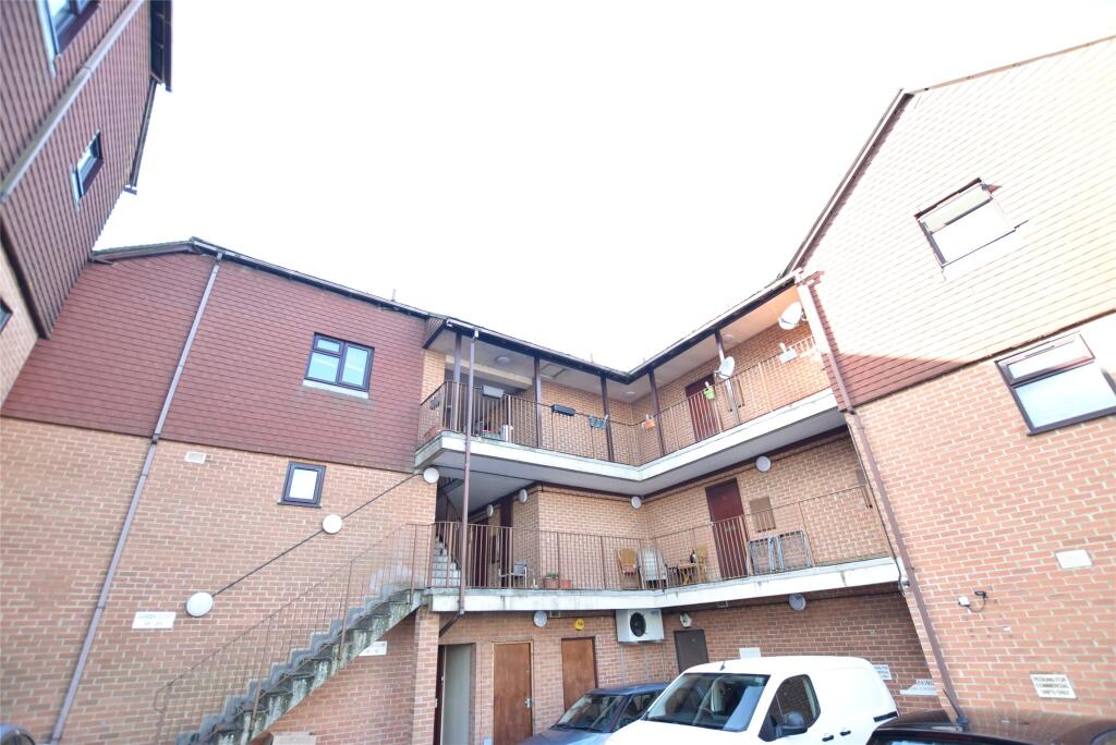 Main image of property: Camden Road, Tunbridge Wells, Kent, TN1