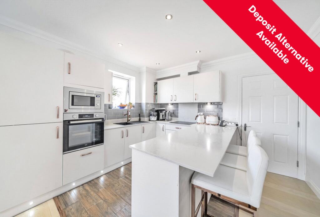 Main image of property: Flat 34 Reflections, 89-90 Woodcote Road, Wallington, Surrey, SM6