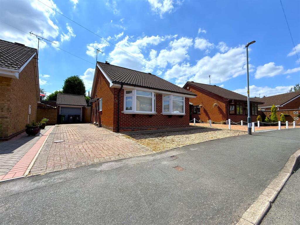 Main image of property: Alice Close, Bedworth