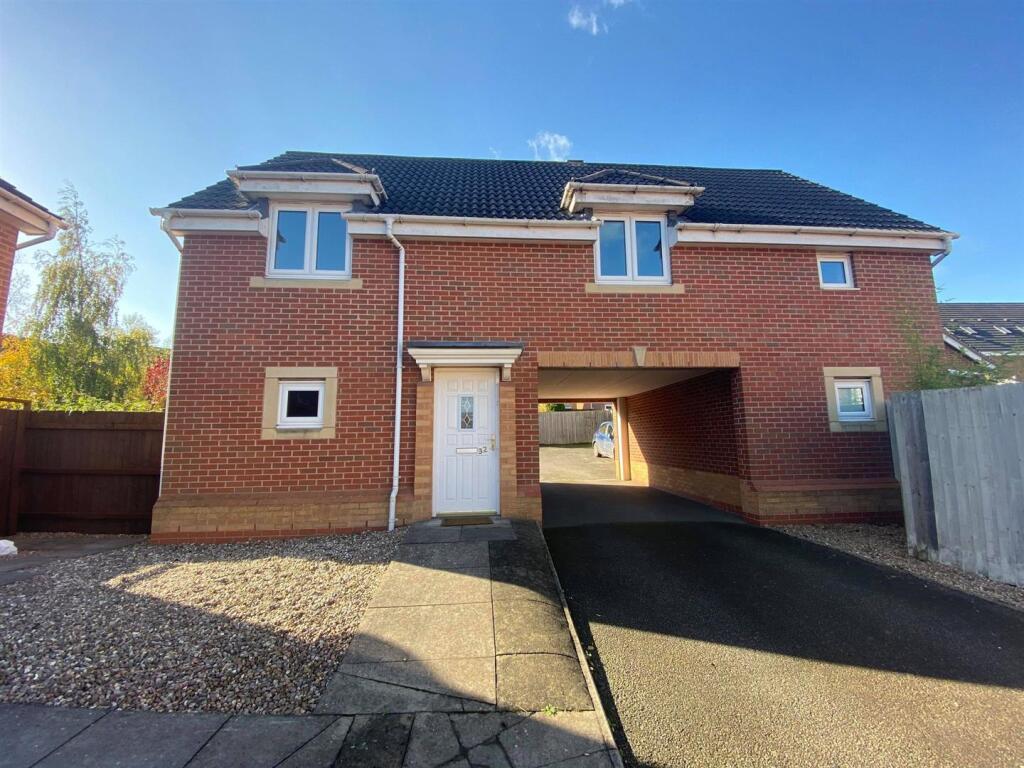 Main image of property: Lilliburne Drive, Nuneaton