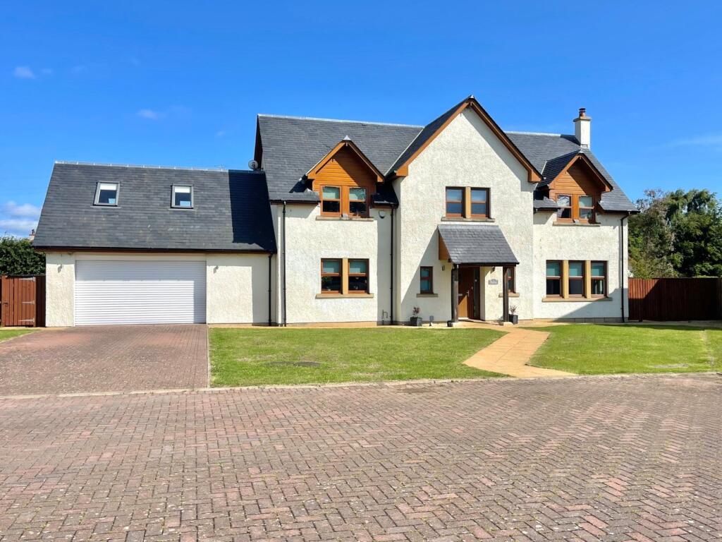 Main image of property: 2 Boreland Steading, Cleish, KY13