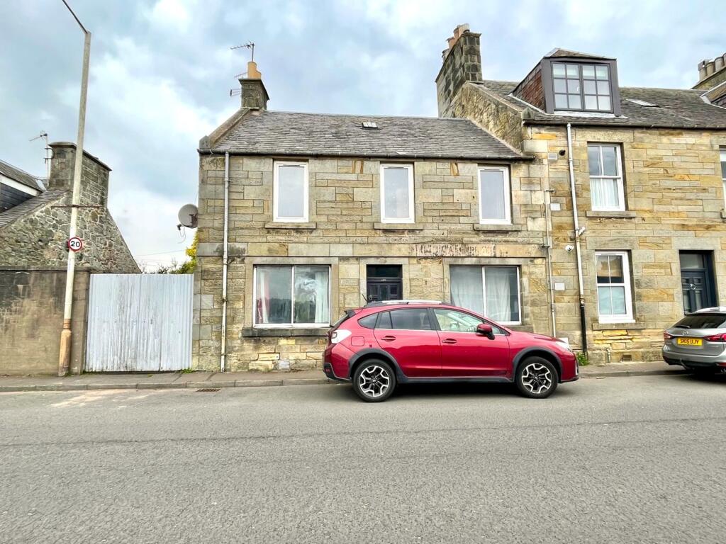 Main image of property: 180 High Street, Kinross, KY13
