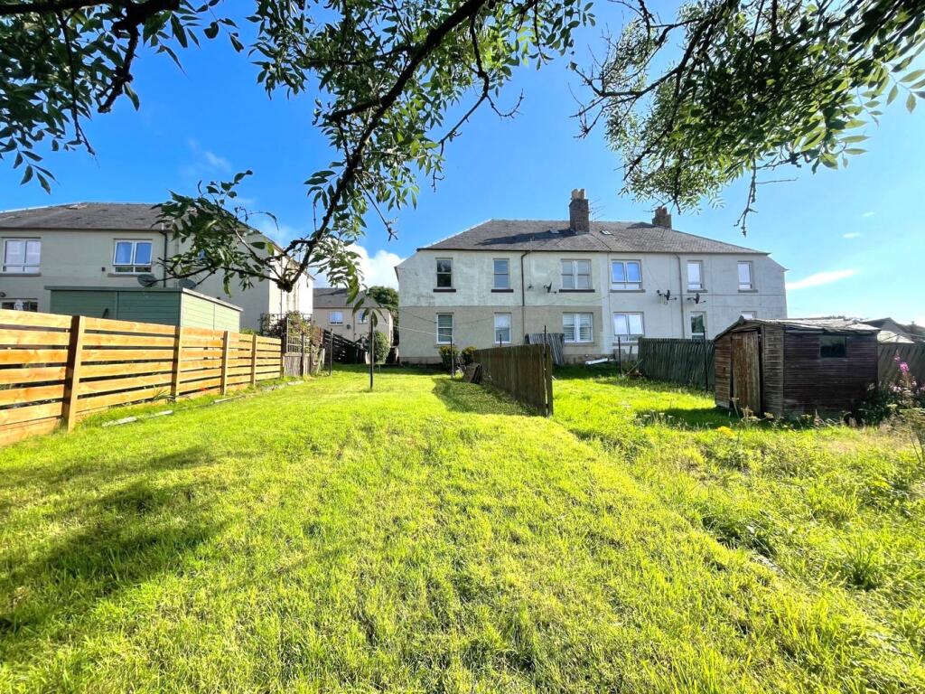 Main image of property: 11 Viewfar Road, Milnathort, KY13