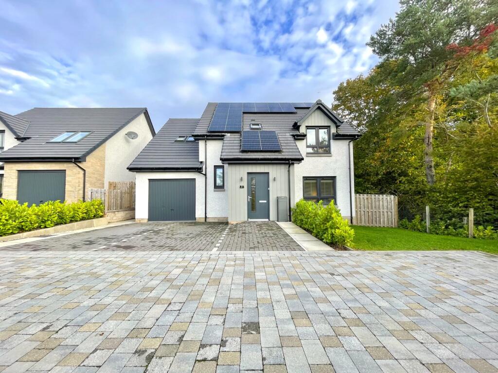 Main image of property: 2 Pitdownies Avenue, Milnathort, KY13