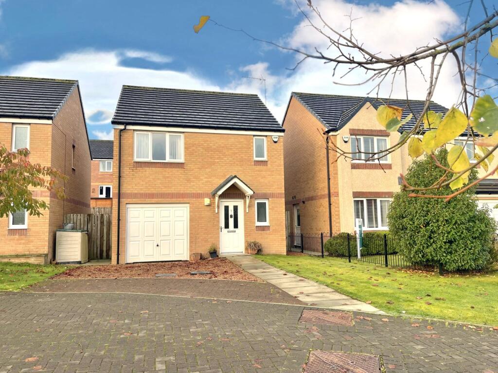 Main image of property: 7 Acremoar Drive, Kinross, KY13