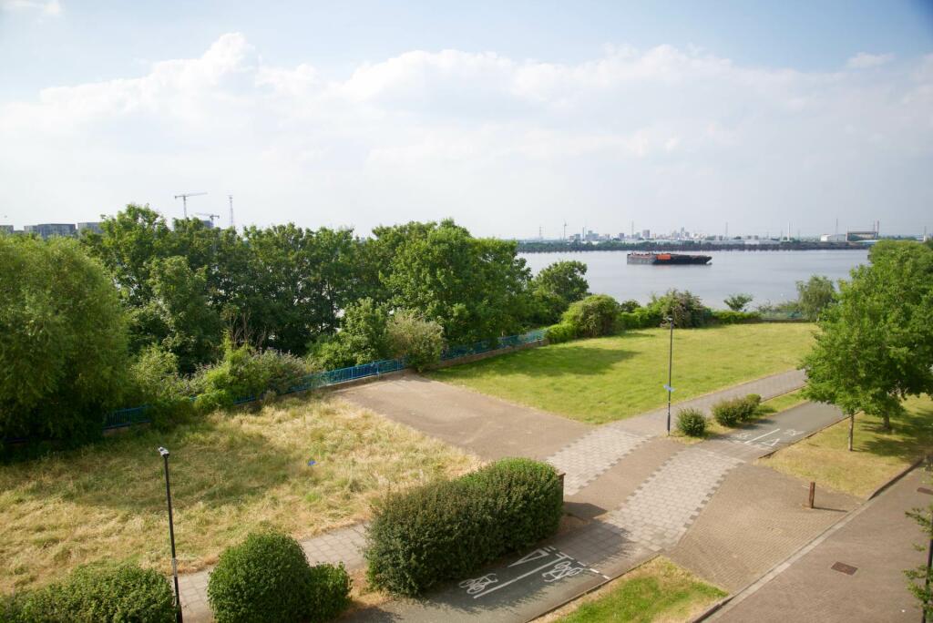 Main image of property: Warrior Close, Thamesmead West, SE28 0NL